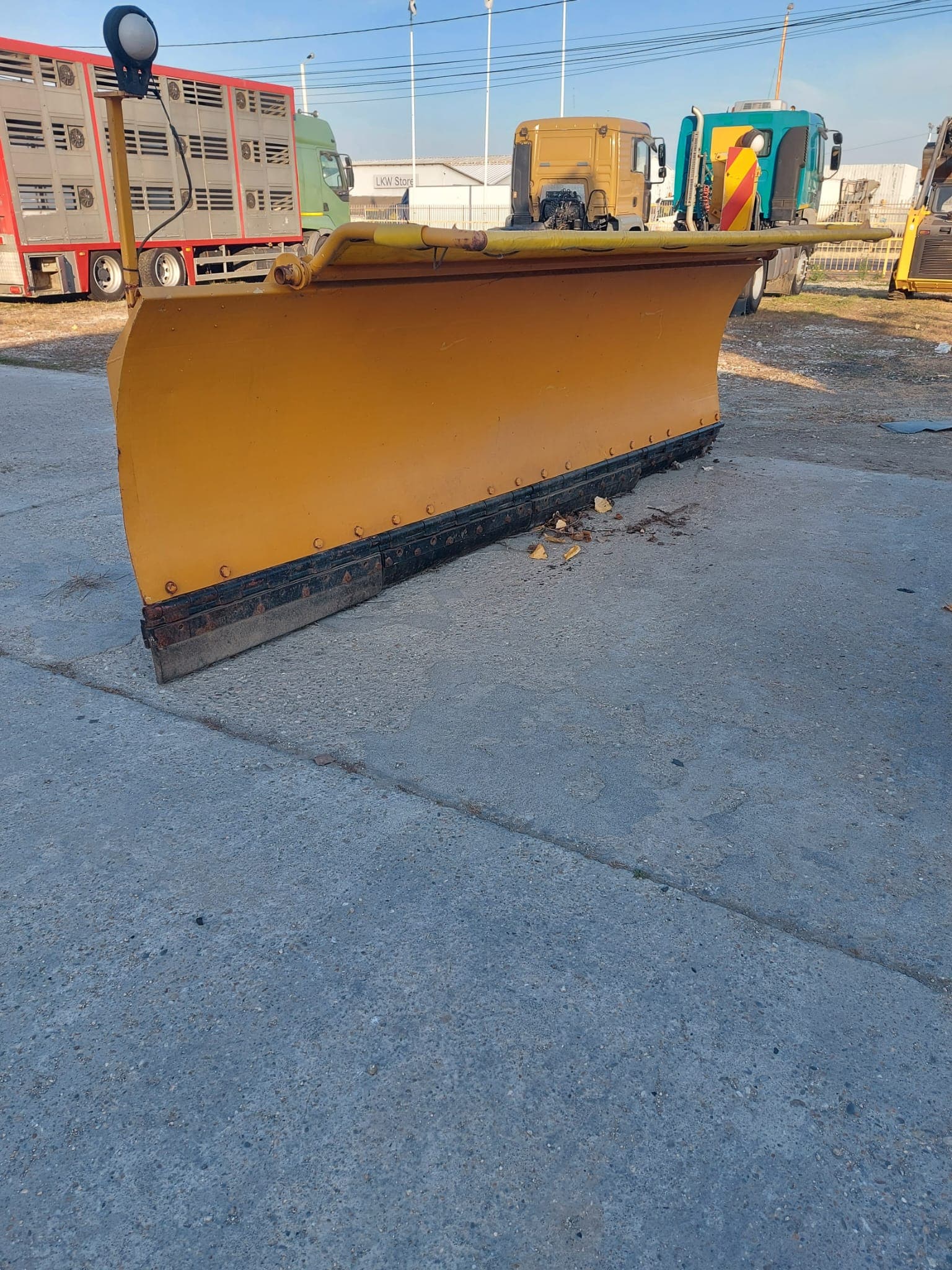 Nido Plow / Snow Blade / – Nido Universal Electrohidraulik – Sn 159