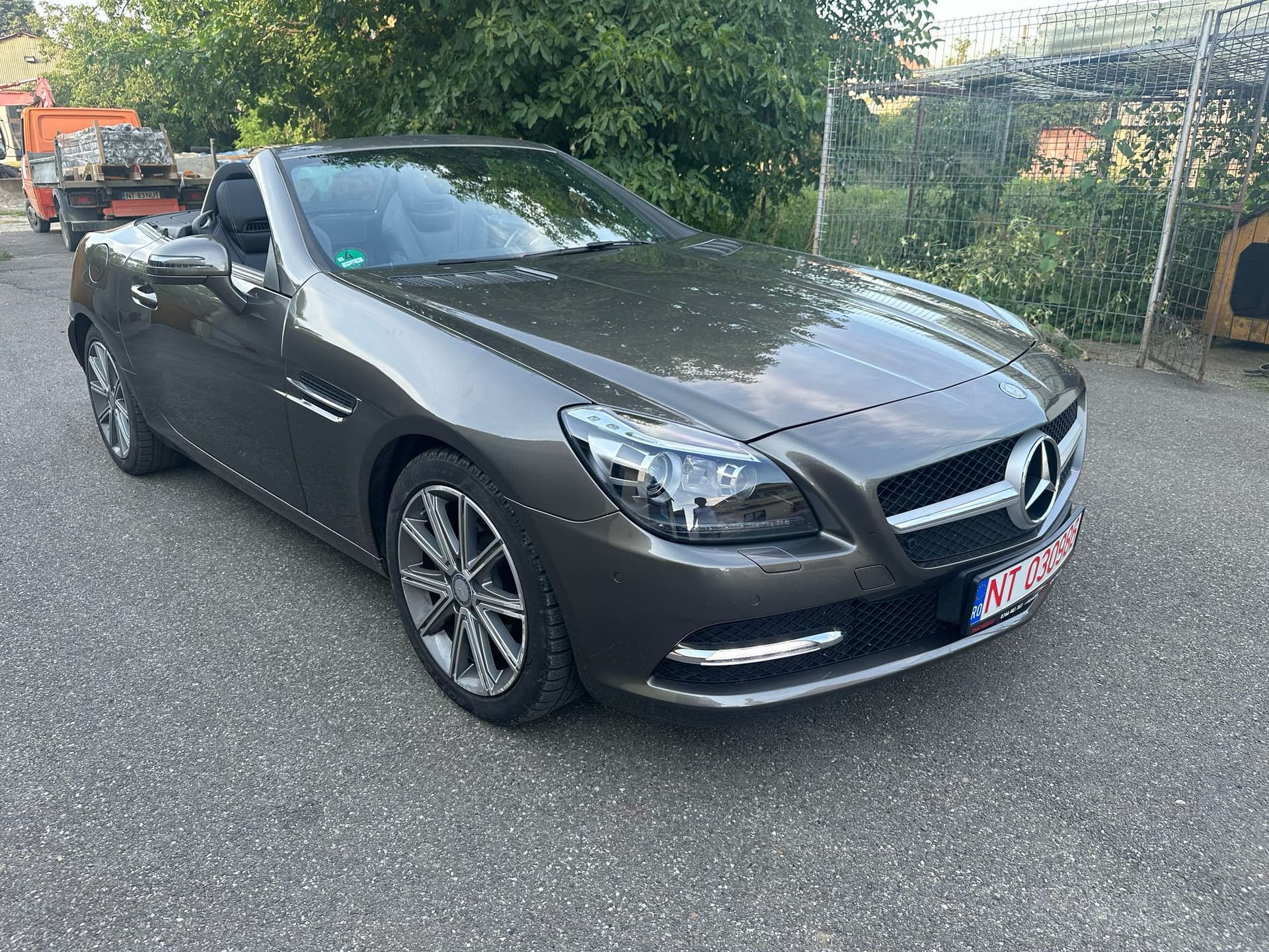 MERCEDES BENZ SLK