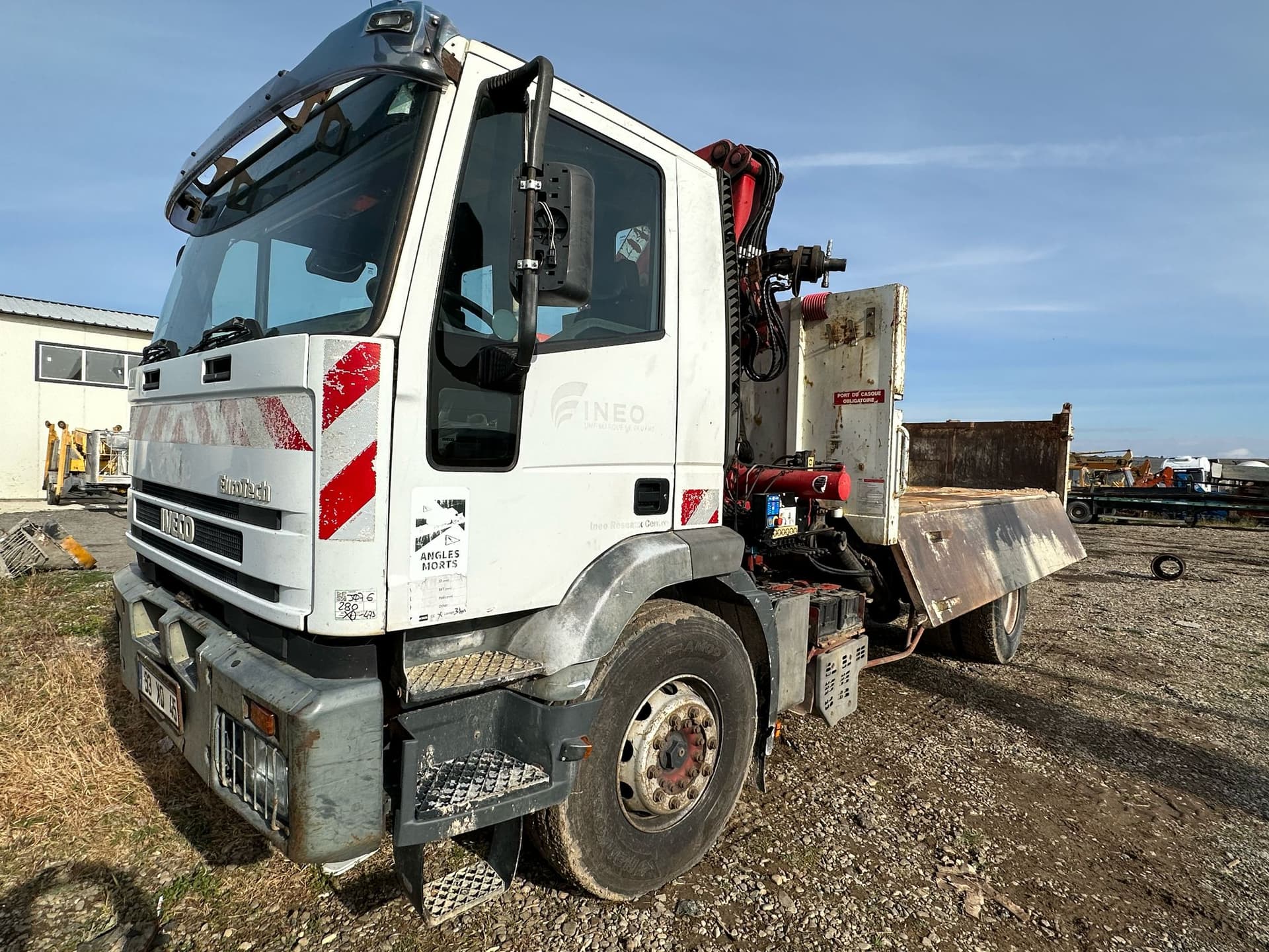 IVECO EUROTRAKKER TIPPER