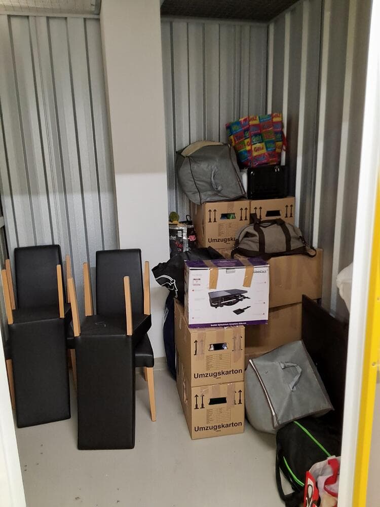Self Storage Auction #IB-3882