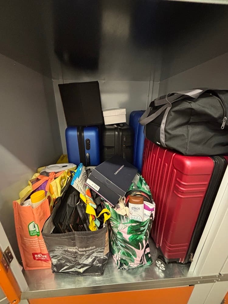 Self Storage Auction #IB-9697