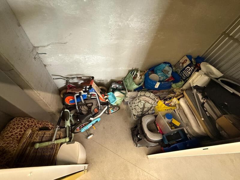Self Storage Auction #IB-4121