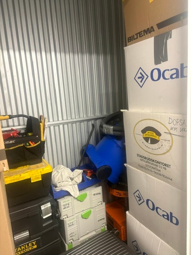Self Storage Auction #IB-2221