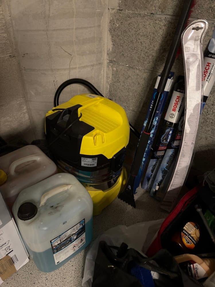 Self Storage Auction #IB-6760