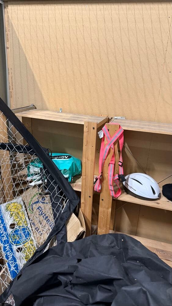 Self Storage Auction #IB-2672