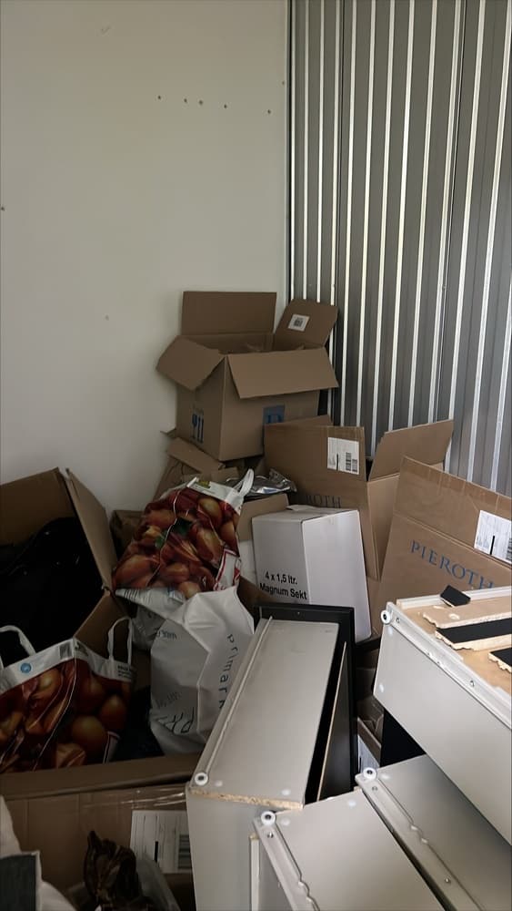 Self Storage Auction #IB-6769