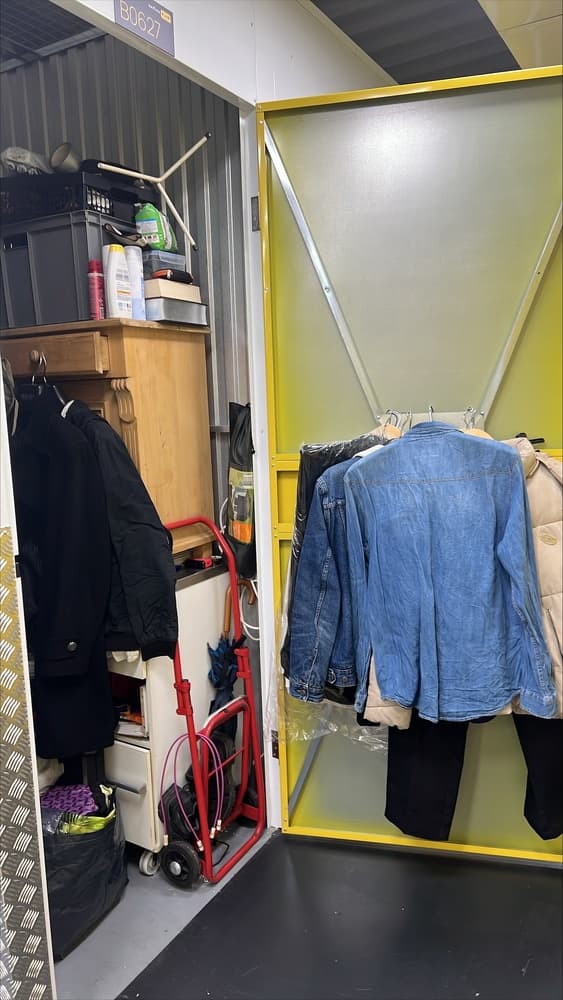 Self Storage Auction #IB-8889