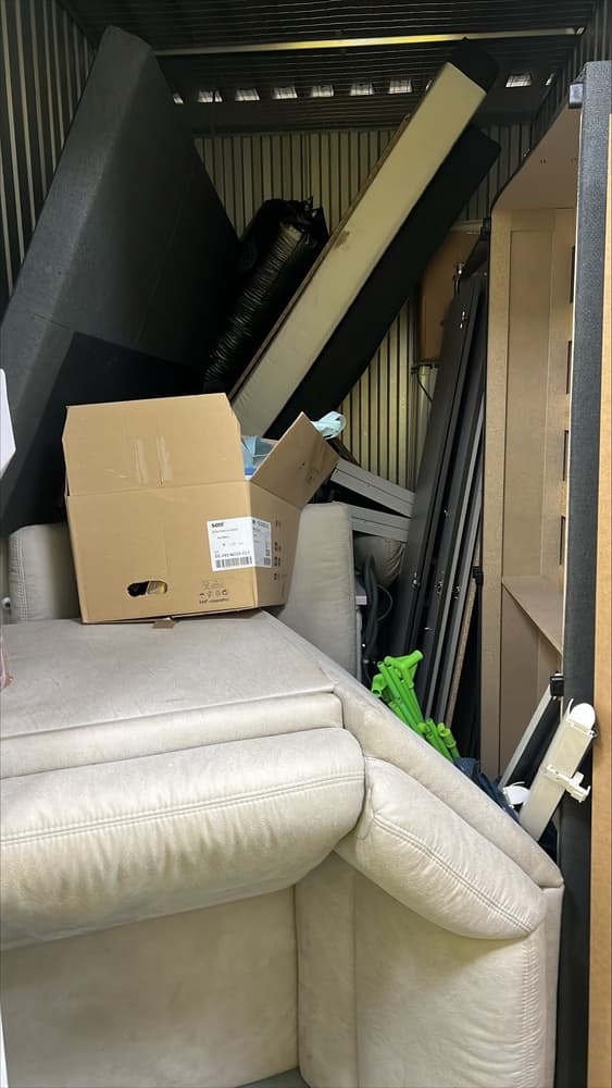 Self Storage Auction #IB-8992