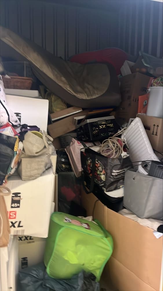 Self Storage Auction #IB-7222