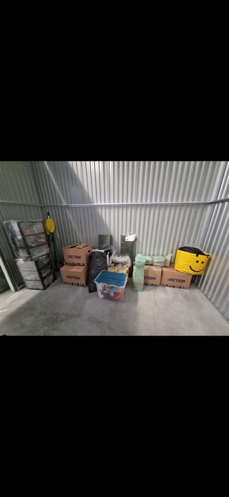 Self Storage Auction #3024