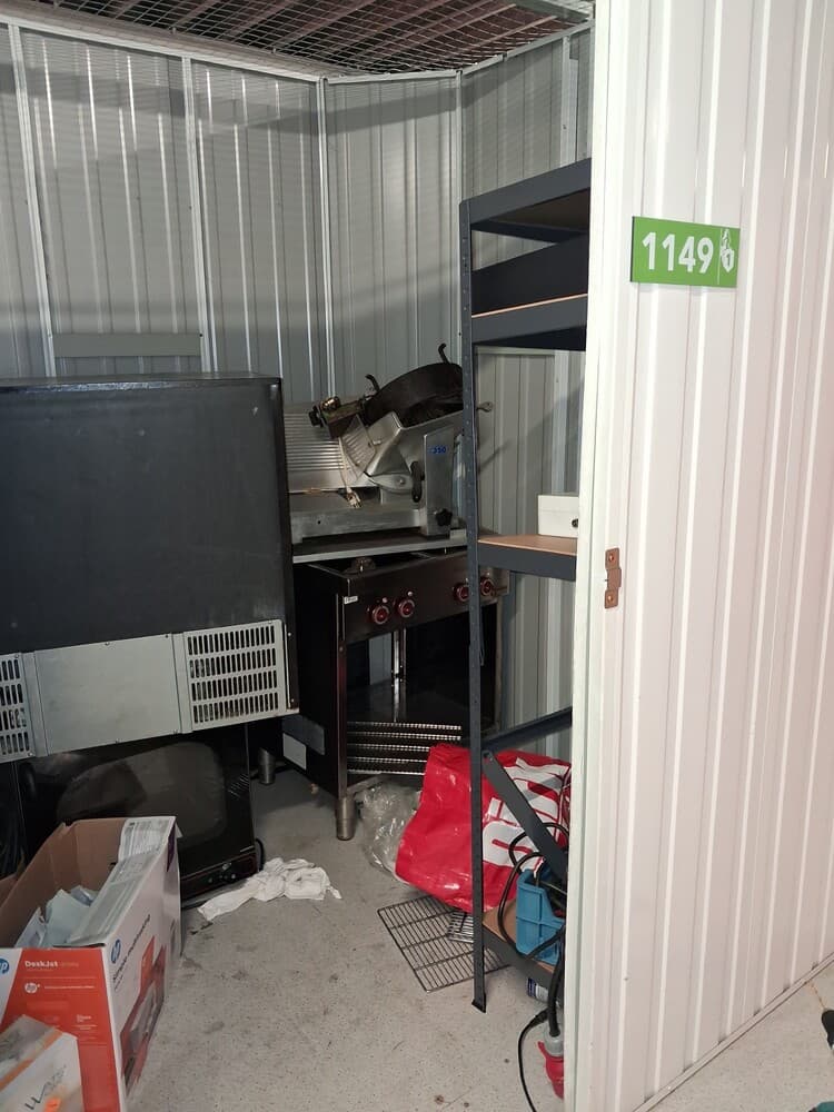 Self Storage Auction #1149