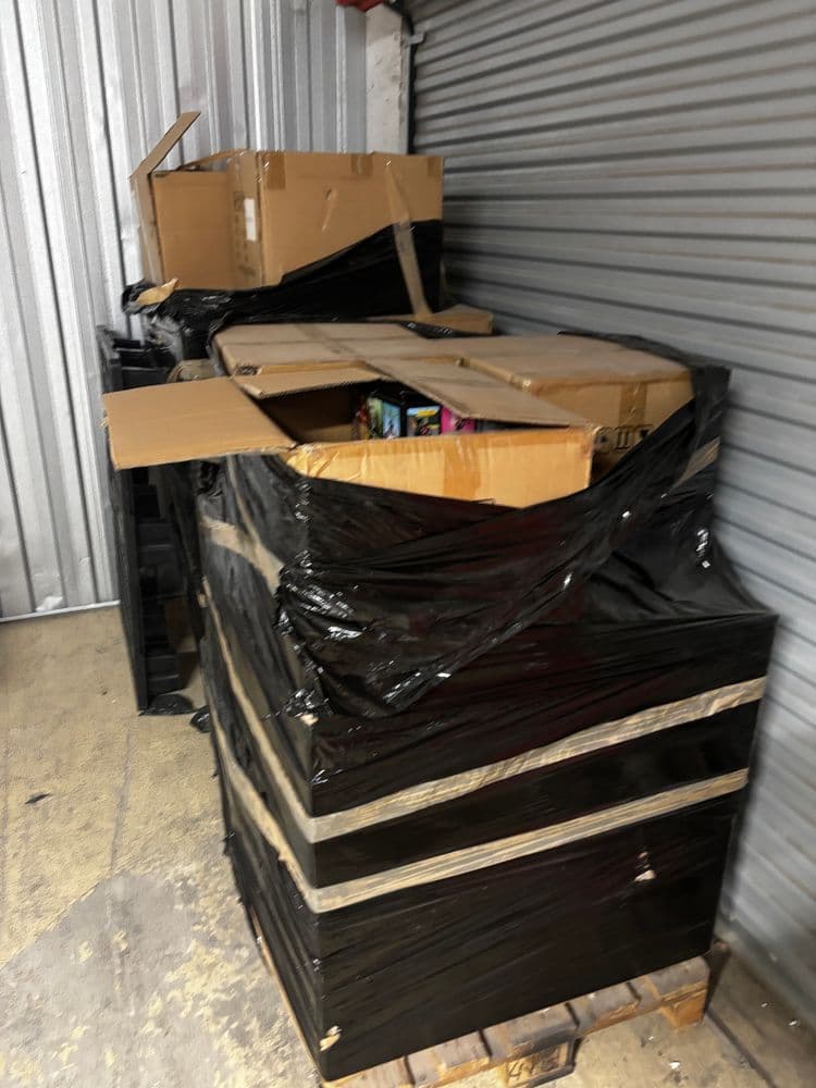 Self Storage Auction #IB-8999