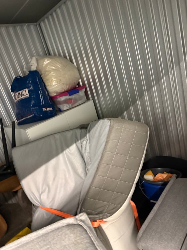 Self Storage Auction #IB-8671