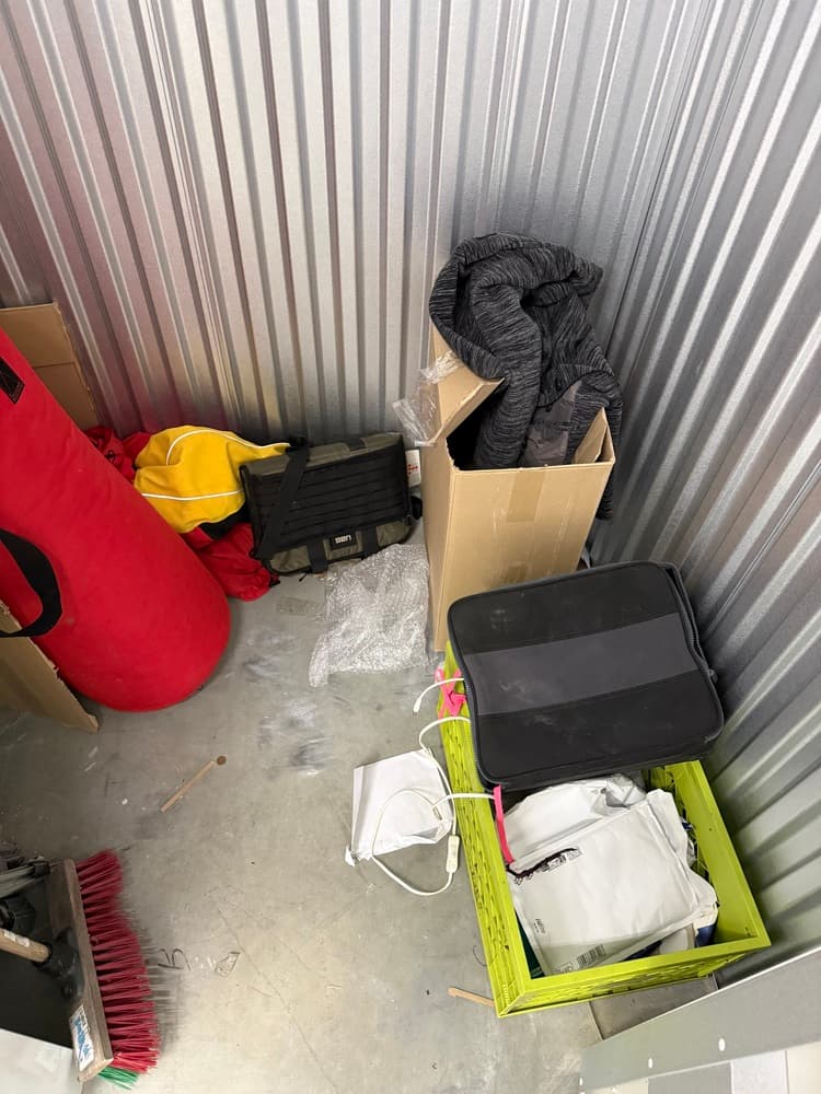 Self Storage Auction #IB-6336