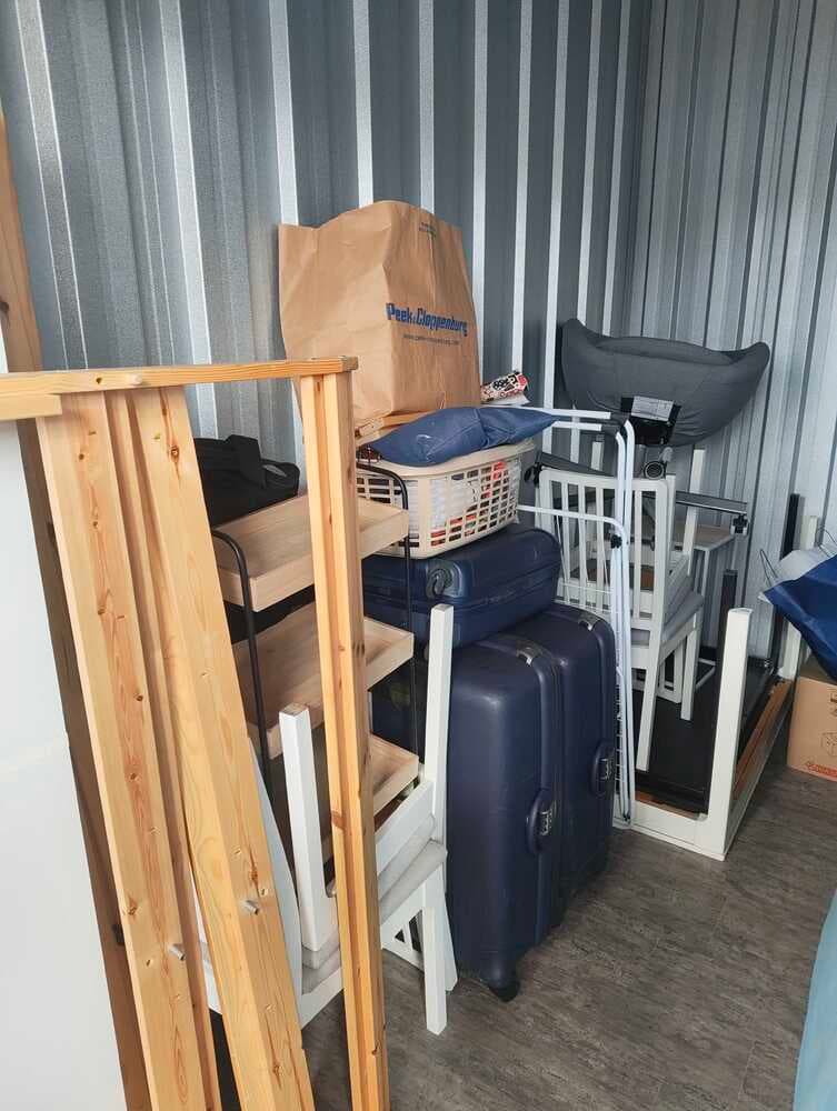 Self Storage Auction #IB-7983