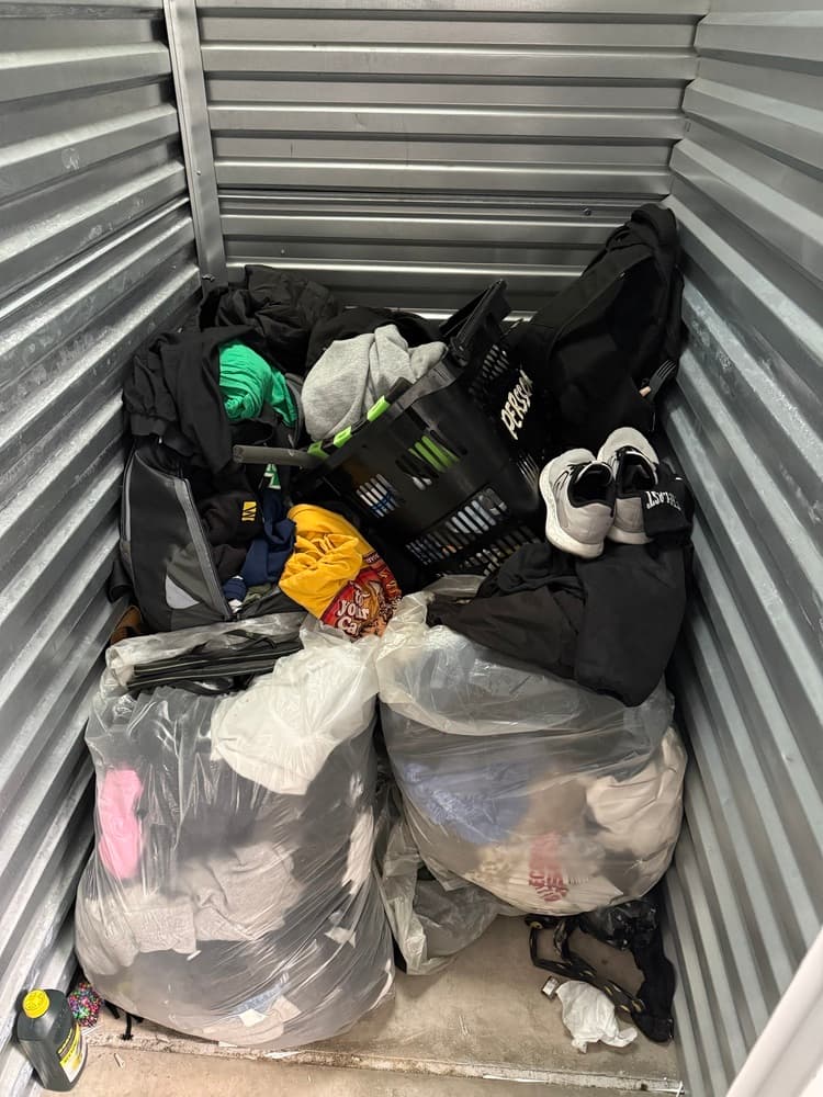 Self Storage Auction #IB-1401