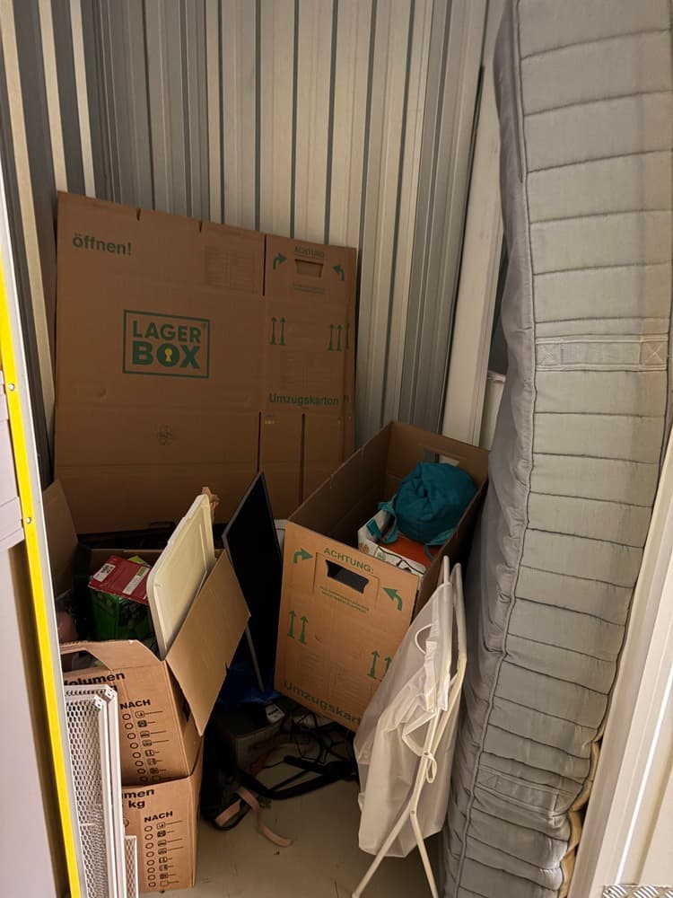 Self Storage Auction #IB-2880