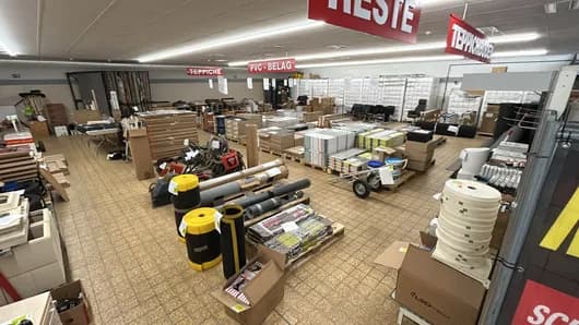 Bestandsbereinigung Boden Raus & Rein GmbH - Bodenbeläge, abgepasste Teppiche, Malerbedarf, Leuchten