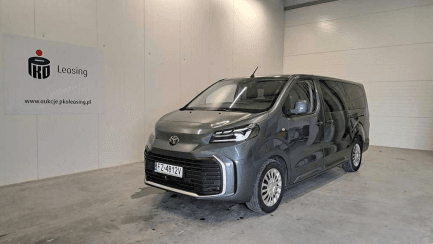 Toyota PROACE Verso 2.0 D-4D E6EA 2.9t Medium Business Aut