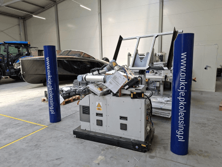 UR palletizing station for cartons MECHANICA Łukasz Siczyński M-0107-01