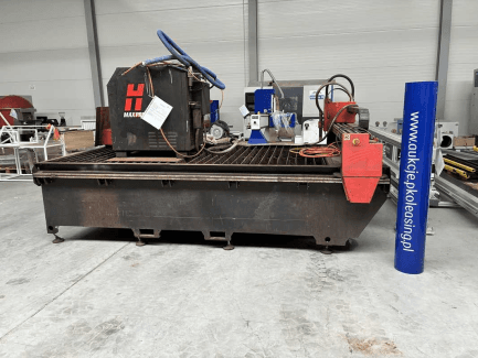Swift-Cut Automation 3000-XP plasma cutting machine