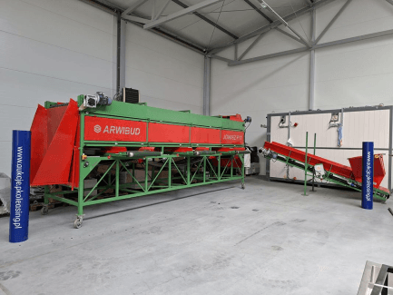 Cucumber sorter with reception basket ARWIBUD JOWISZ F17/WII
