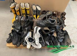 2 Pallets of Various Shoes