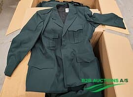 M/69 jackets plus buttons, oilskin suit etc. and bag for packing cases