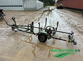 Variant 750BL boat trailer