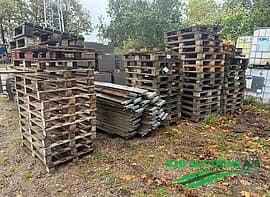 Pallets and Pallet Racks