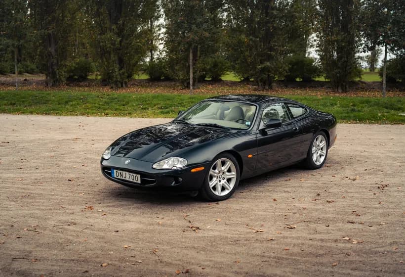 1997 Jaguar XK8