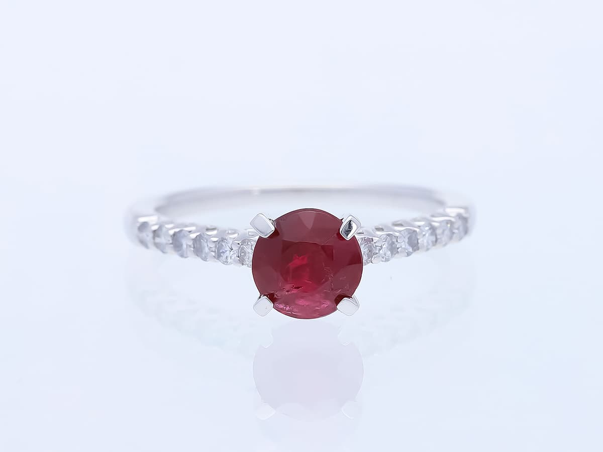 Ring+1,45+ct.+Spinell,+Diamanten+750+Weißgold+18+Karat+Neu+IGI+Zertifikat