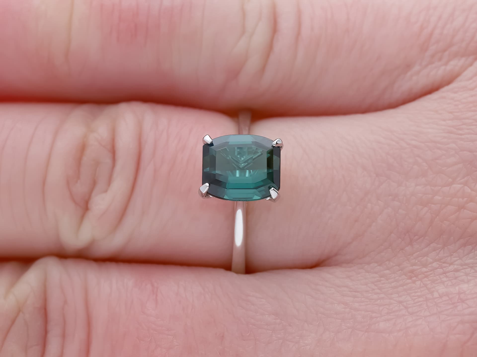 Ring+1,88+ct.+Turmalin,+Diamanten+750+Weißgold+18+Karat+IGI+Zertifikat - image 4