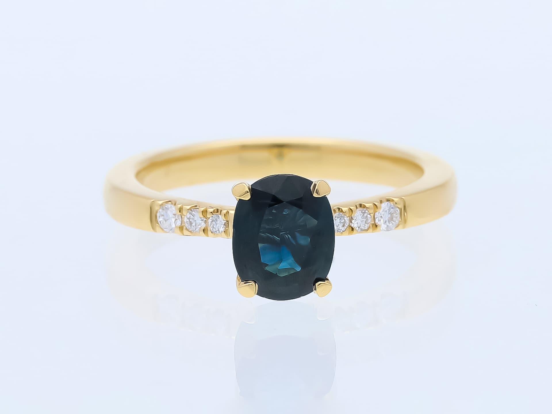 Ring+1,12+ct.+Saphir,+Diamanten+750+Gelbgold+18+Karat+IGI+Zertifikat