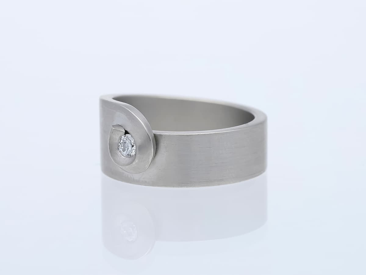 Niessing+Ring+mit+Diamant+950+Platin - image 2