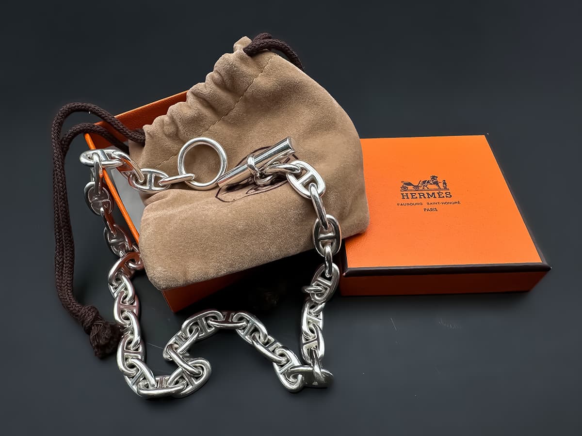 Hermes+Kette+925+Silber+im+originalen+Hermès-Samtbeutel+und+Etui