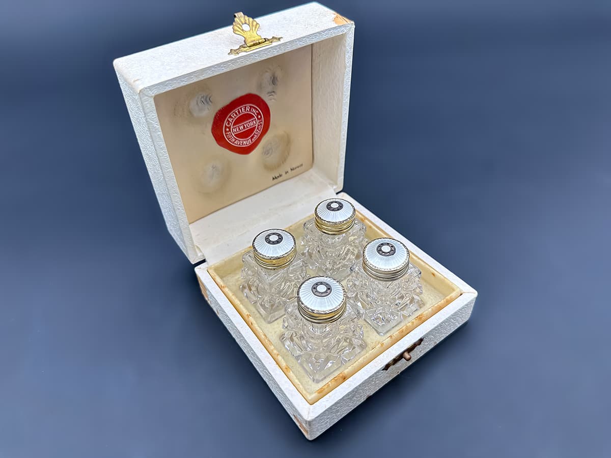 Cartier+Set:+4+Glaskristall+Salz-Pfefferdosen,+Sterling+Norway,+Original+Box