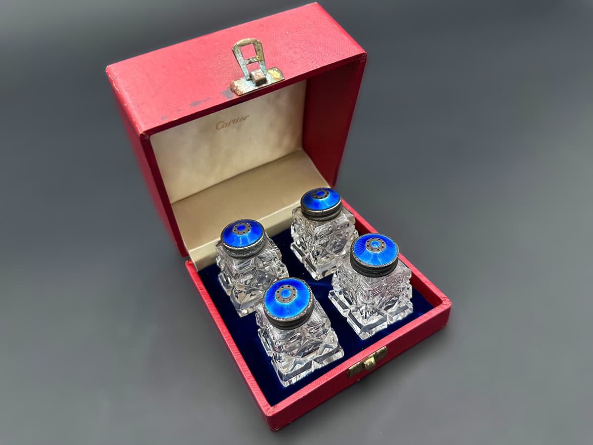 Cartier+Set:+4+Glaskristall+Salz-Pfefferdosen,+Sterling+Norway,+Original+Box