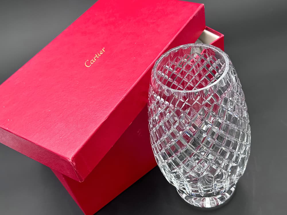 Cartier+Crystal+Blumen-Vase,+in+Original+Cartier-Box,+signiert - image 2