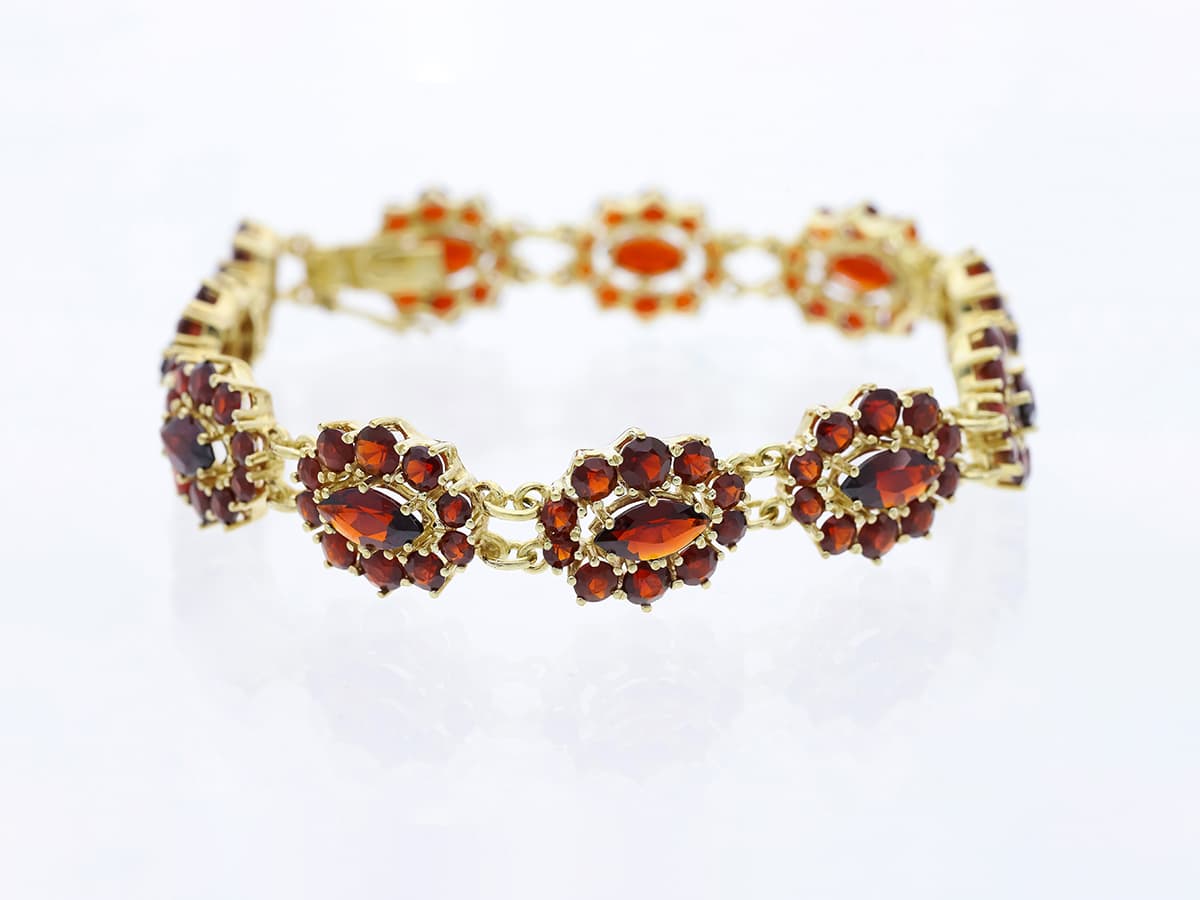 Armband+20,00+ct.+Granat+333+Gold+/+8+Karat