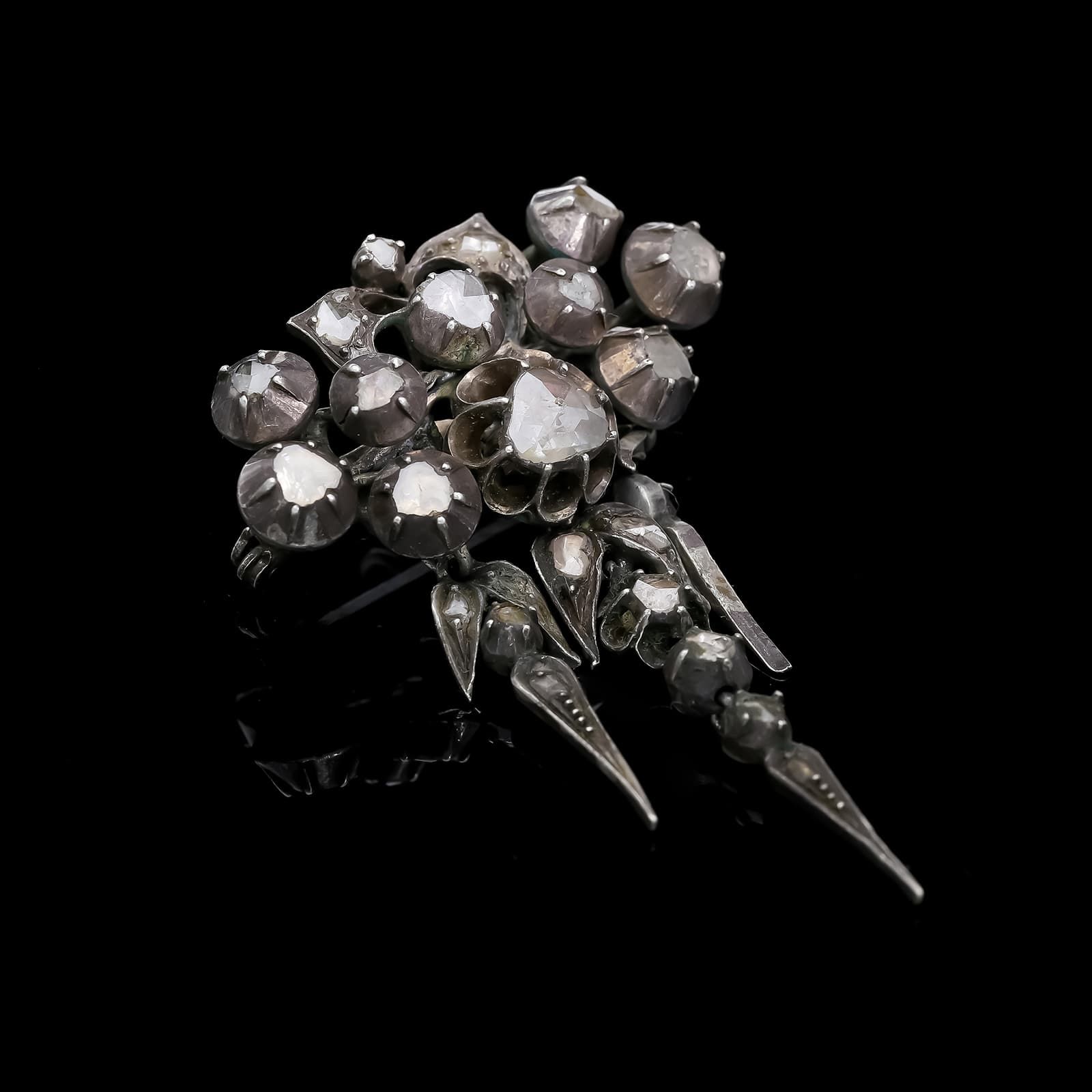 Antike+Silber+Brosche+mit+Rosenschliff+Diamanten.+Europa,+19.+Jh. - image 4