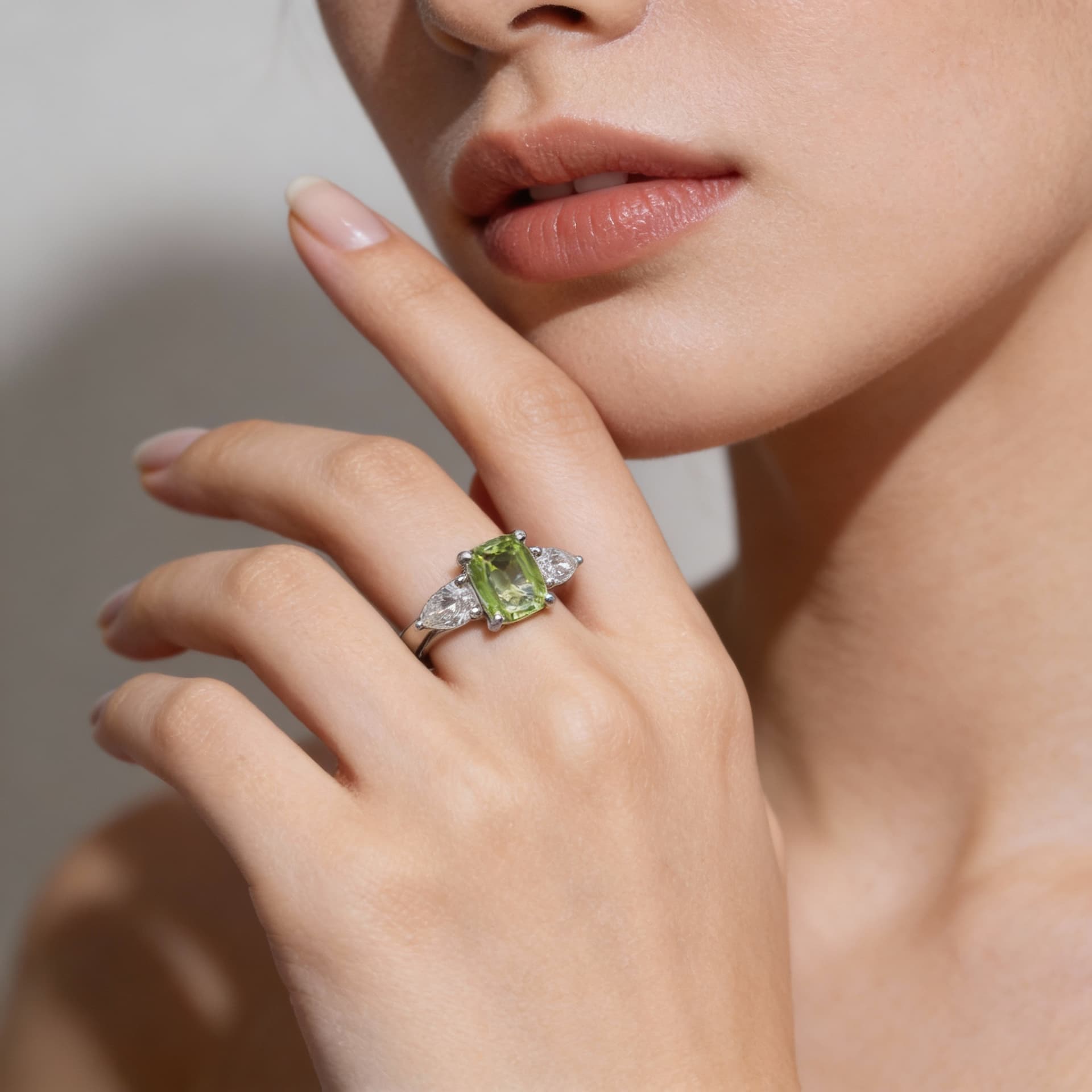 Ring+1,35+ct.+Chrysoberyl,+Diamanten+750+Weißgold+18+kt.+Neu+IGI+Zertifikat - image 5