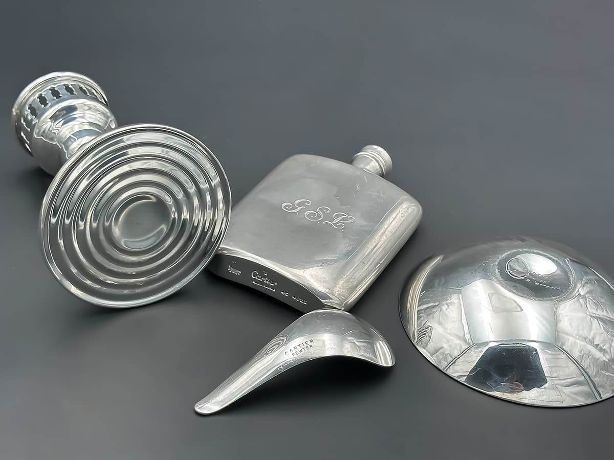 Cartier+Konvolut+Zinn+Tischleuchter+276+Gramm,+Flachmann+158+Gramm,+Schale+142+Gramm - image 4