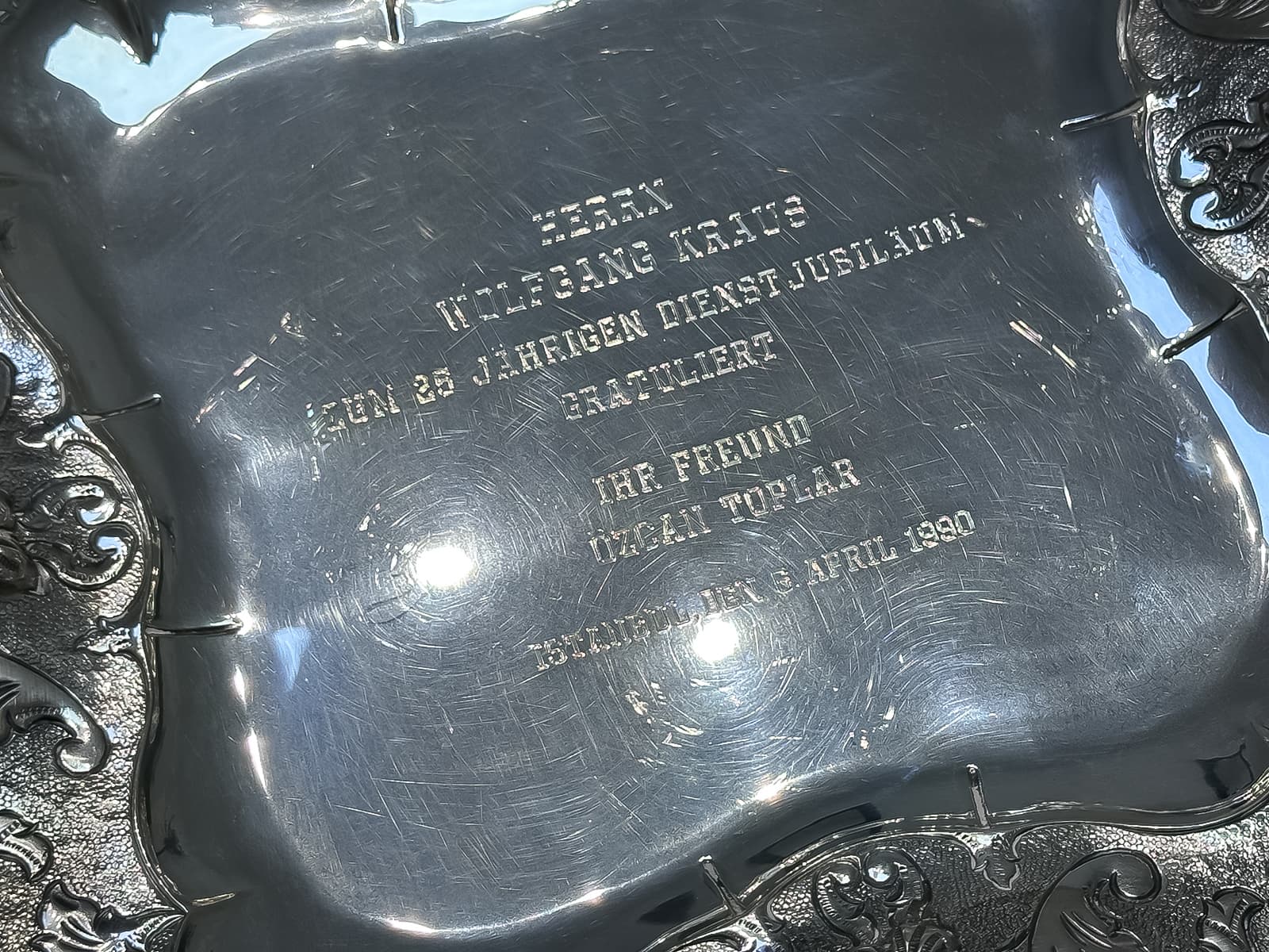 Große+Prunkschale+/+Jubiläumsteller,+Emanuel,+Deutschland,+um+1930–1950,+Silber - image 2