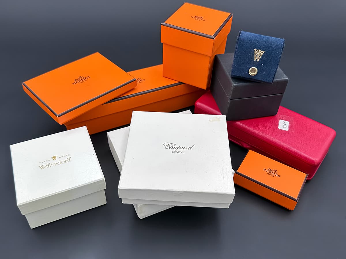 10+originale+Schmuckboxen+&+Etuis+von+Hermés,+Bvlgari,+Wellendorff,+Chaumet,+Chopard