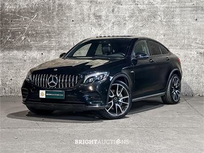 Luxury & Sport Cars - Milsbeek