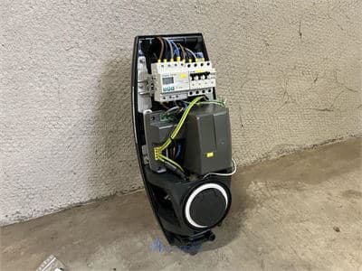 Spoedveiling - 14 laadstations EVBOX BUSINESSLINE 4G te Tongeren