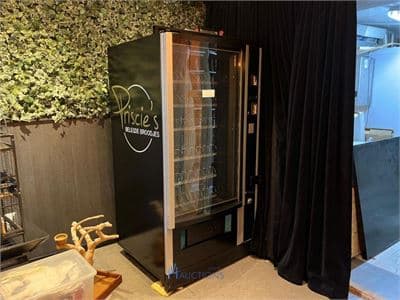 Vendo spiral vending machine