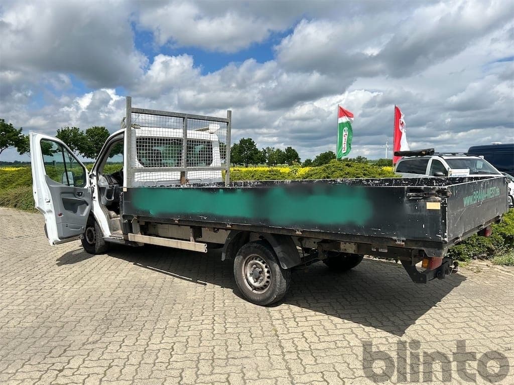Pritschen-Transporter Ford Transit (2016) - image 3