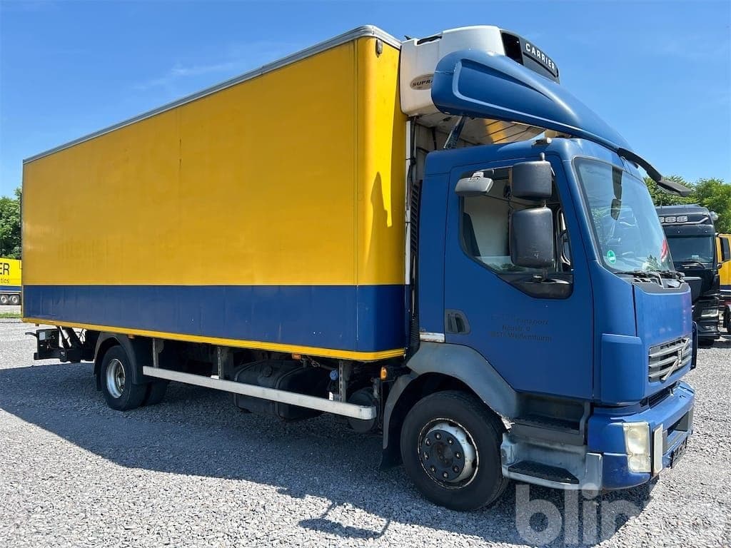Truck Volvo FL 240 Cooling case Carrier with loading platform - image 2
